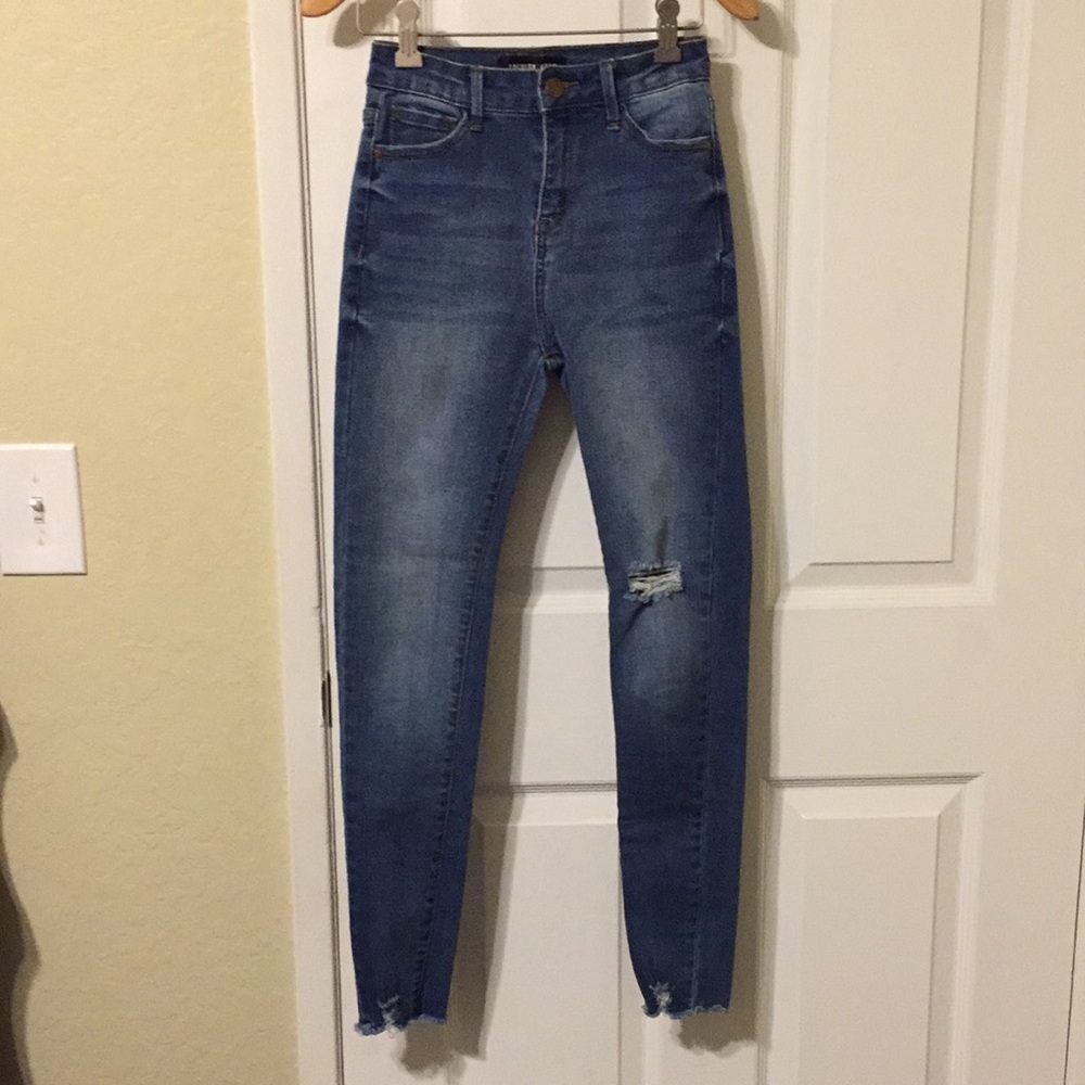 Fashion Nova junior jeans size 0